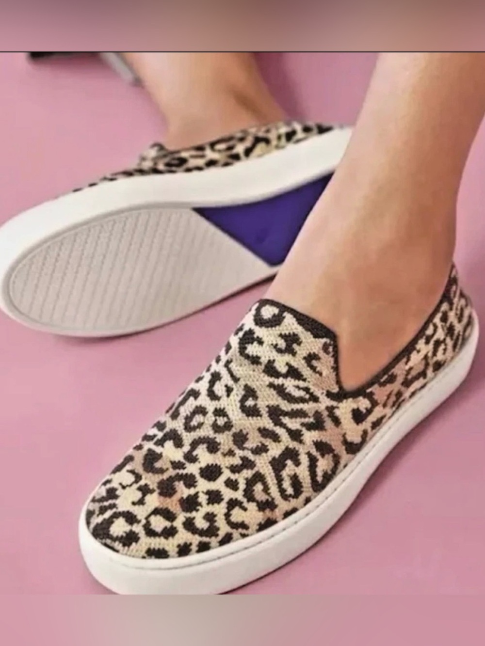 Rothy's DESERT CAT Original Slip On LEOPARD CAMO Sneakers 
Size W7 
RV$155